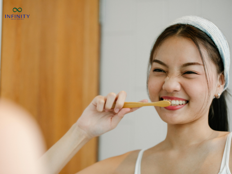 Chăm sóc răng miệng sau khi cấy ghép implant