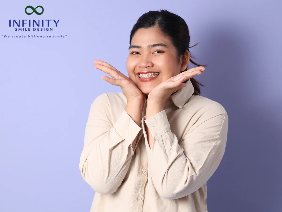 Một trong những yếu tố then chốt để đạt được kết quả tốt khi dùng bộ niềng răng tại nhà là bạn phải tuân thủ nghiêm ngặt các hướng dẫn về đeo, tháo, thay khay và vệ sinh.