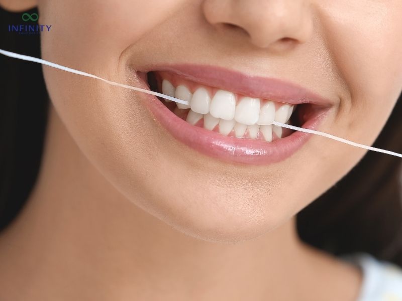 Các yếu tố ảnh hưởng đến chi phí bọc răng sứ Các yếu tố ảnh hưởng đến chi phí bọc răng sứ